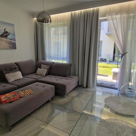 Maxim Apartment Pobierowo Buitenkant foto