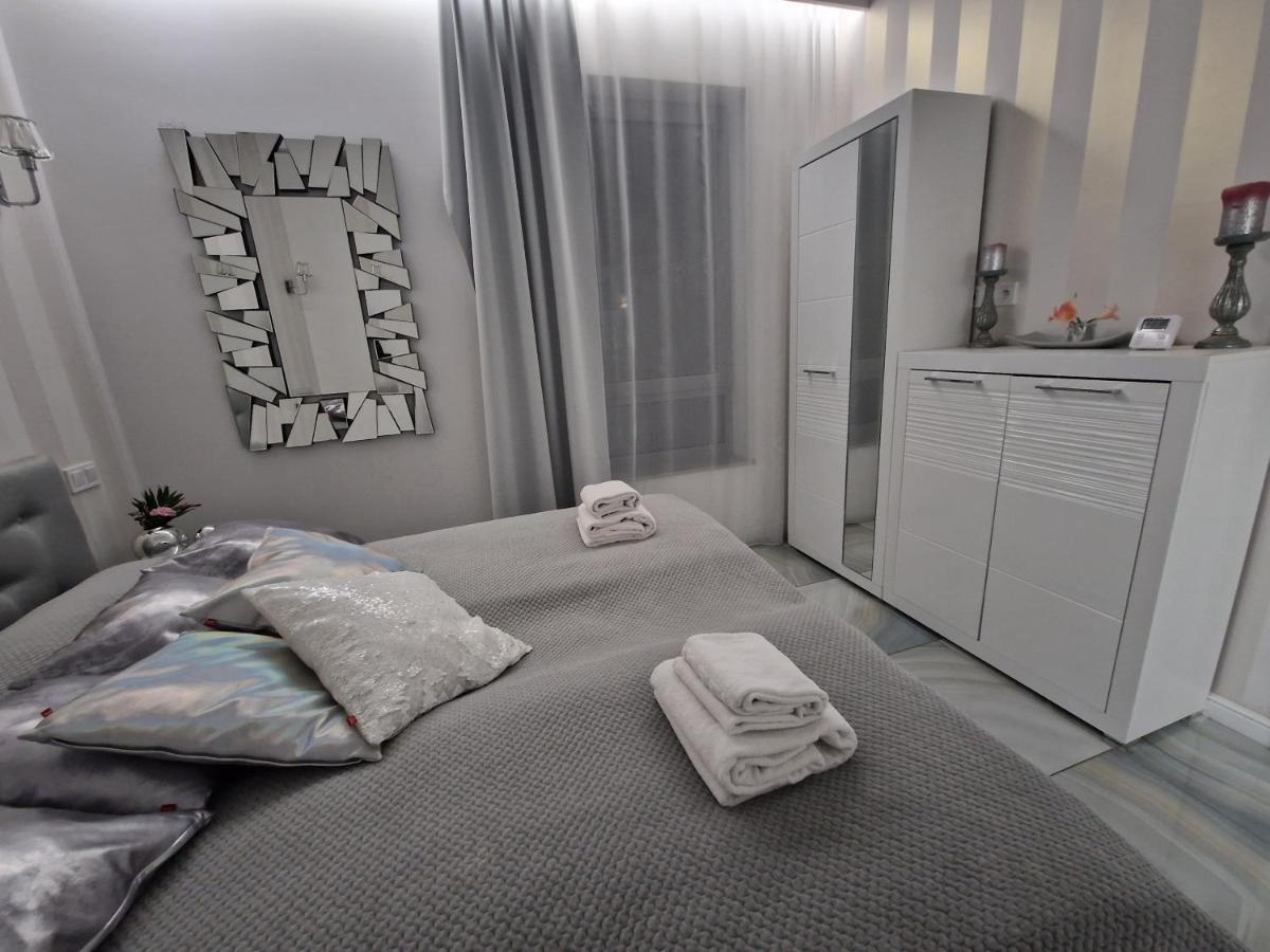 Maxim Apartment Pobierowo Buitenkant foto