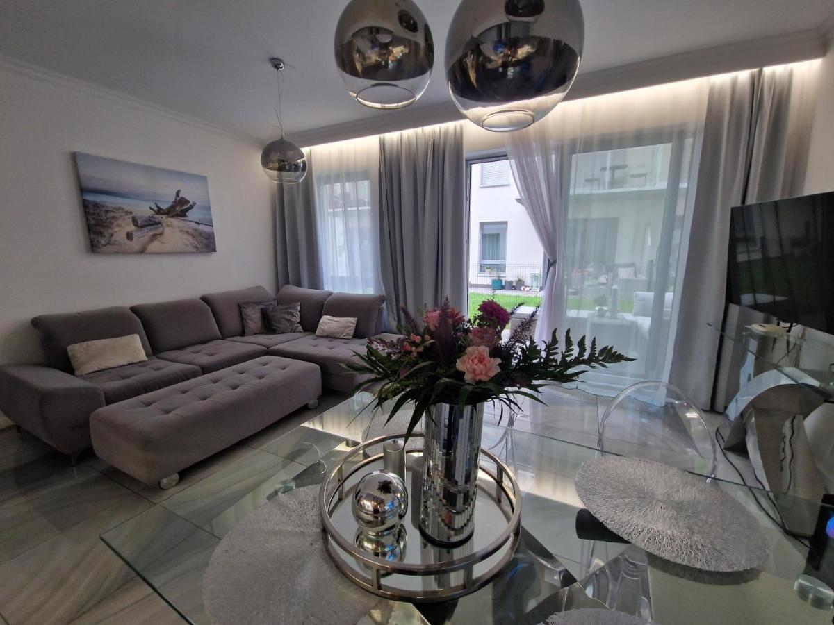 Maxim Apartment Pobierowo Buitenkant foto